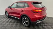 Aperçu du véhicule : 1.5 L Hybrid+ 197 ch Toit panoramique ouvrant Luxury Diamond Red avec 650€ d'équipements inclus